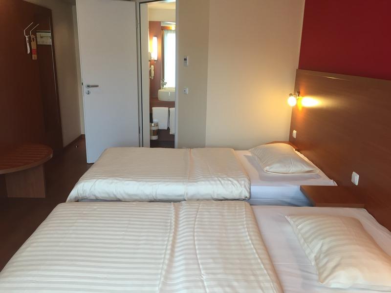 Premier Inn Frankfurt City Europaviertel Frankfurt am Main Exteriör bild